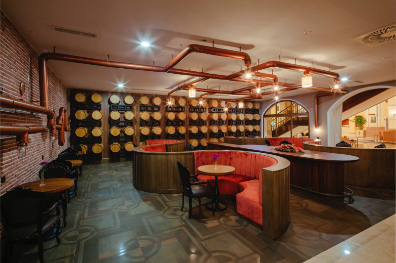 Kremlin Palace Deluxe