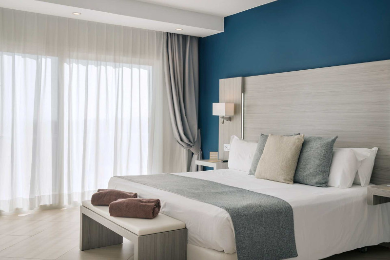 Royal Palm Resort & Spa