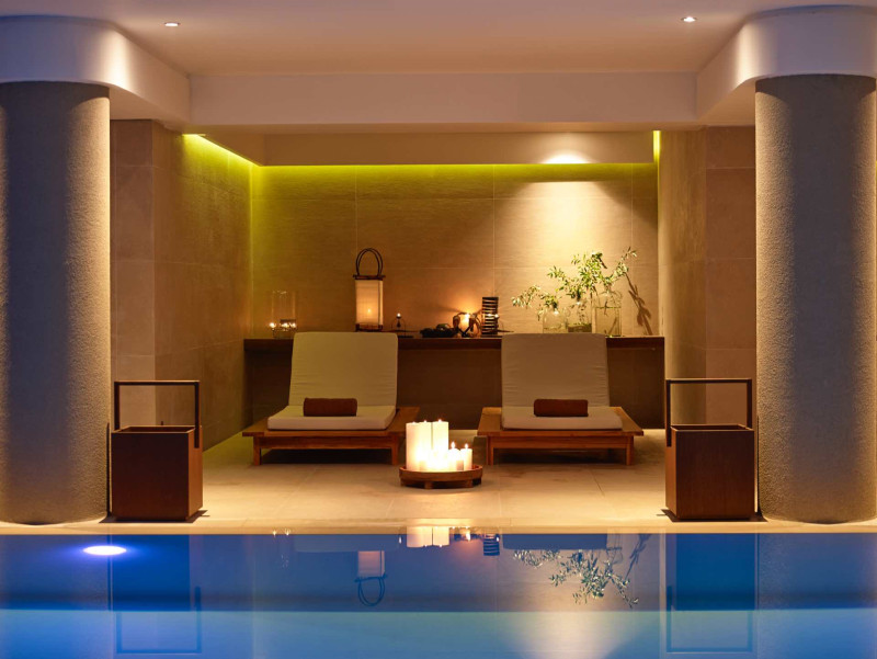 The Ixian Grand & All Suites