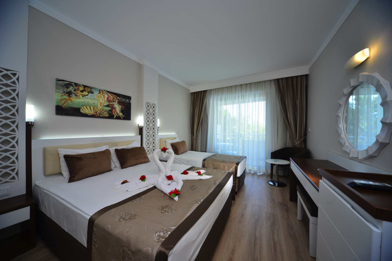 Linda Resort Hotel