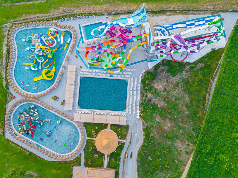 Dream Fun World Hotel