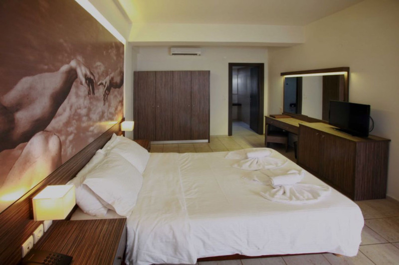 Katrin Suites