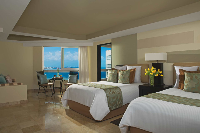 Dreams Sands Cancun Resort & Spa