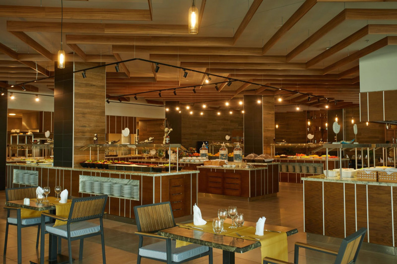 Secrets Sunny Beach Resort