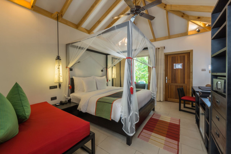 Vilamendhoo Island Resort & Spa