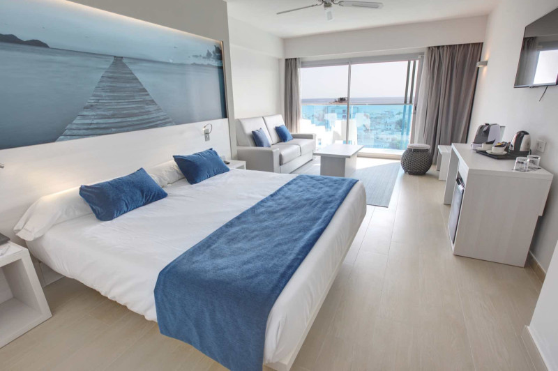 BG Tonga Tower Design Hotel & Suites