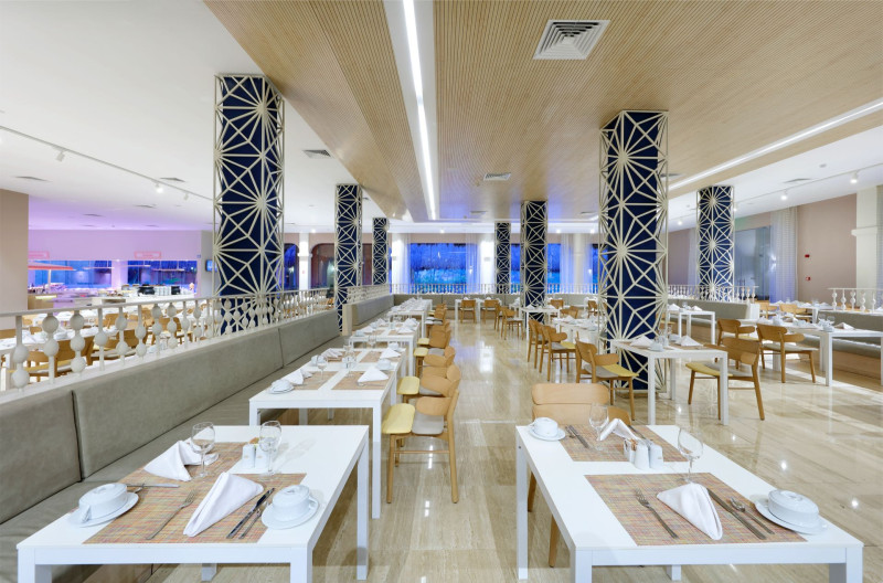 Grand Palladium Kantenah Resort & Spa
