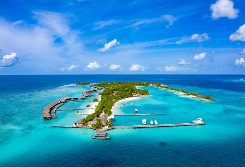 Sheraton Maldives Full Moon Resort & Spa
