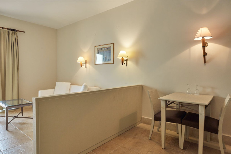 Giannoulis Grand Bay Beach Resort