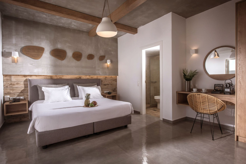 Enorme Maya Beach Resort