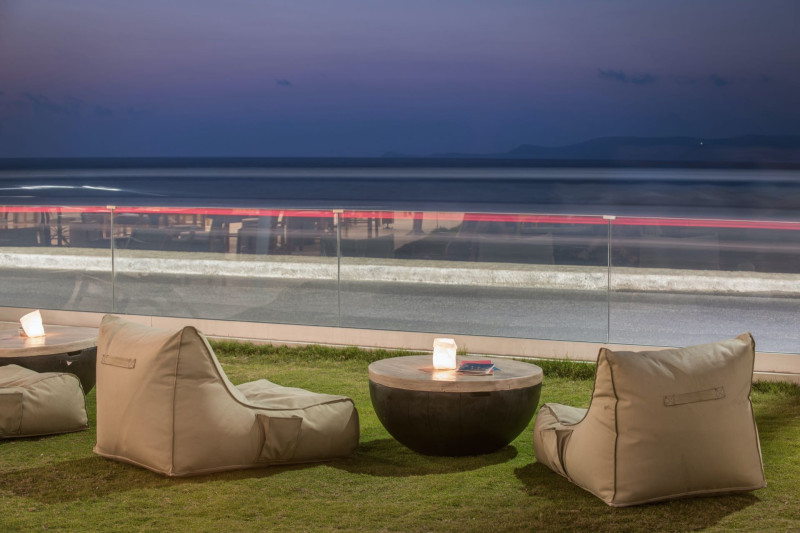 Enorme Maya Beach Resort