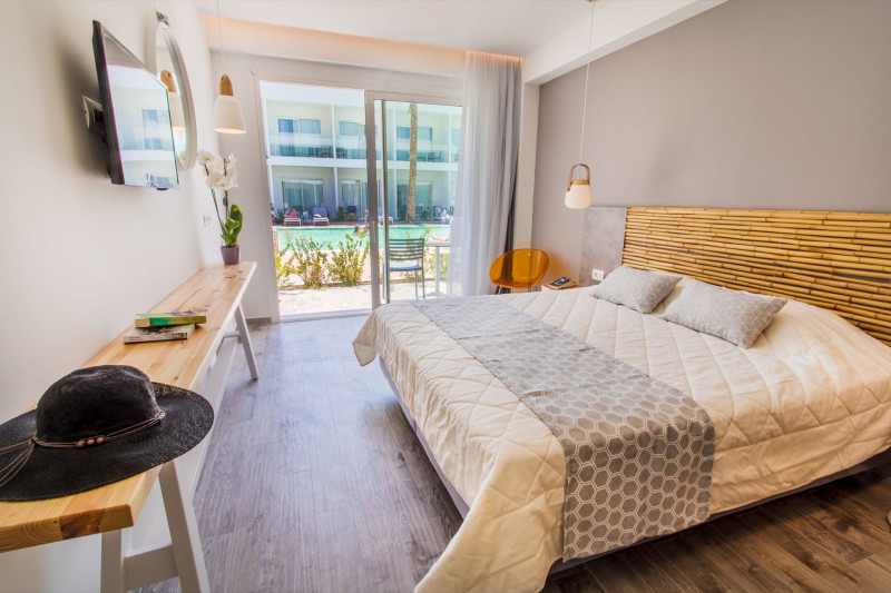 White Dreams Resort