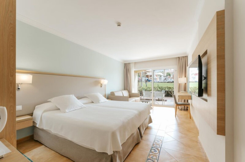 R2 Buganvilla Hotel & Spa