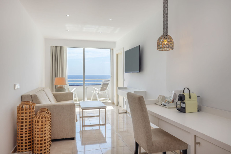 Alua Gran Camp de Mar