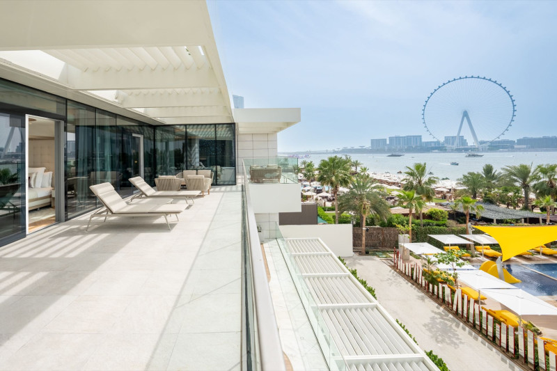 FIVE LUXE JBR