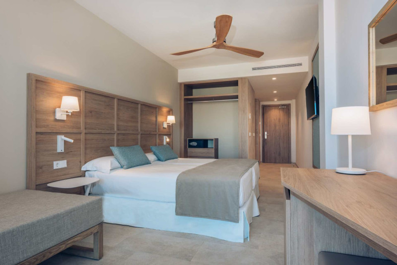 Iberostar Waves Cala Domingos