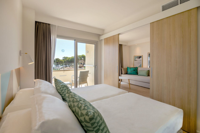 JS Portocolom Suites