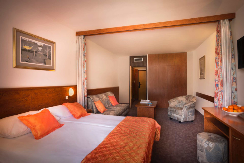 Corinthia Baska Sunny Hotel by Valamar