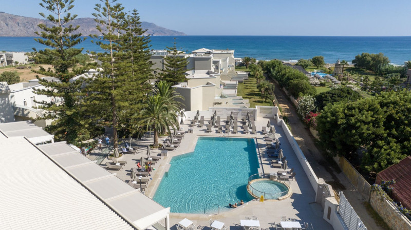 Vantaris Luxury Beach Resort