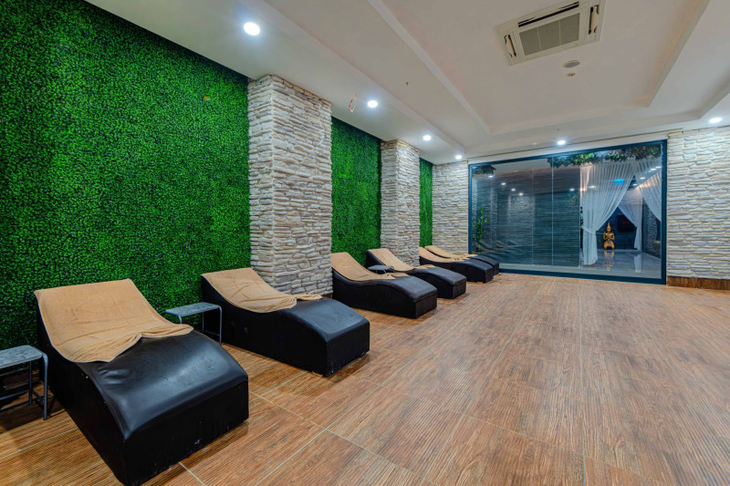 Dream Fun World Hotel