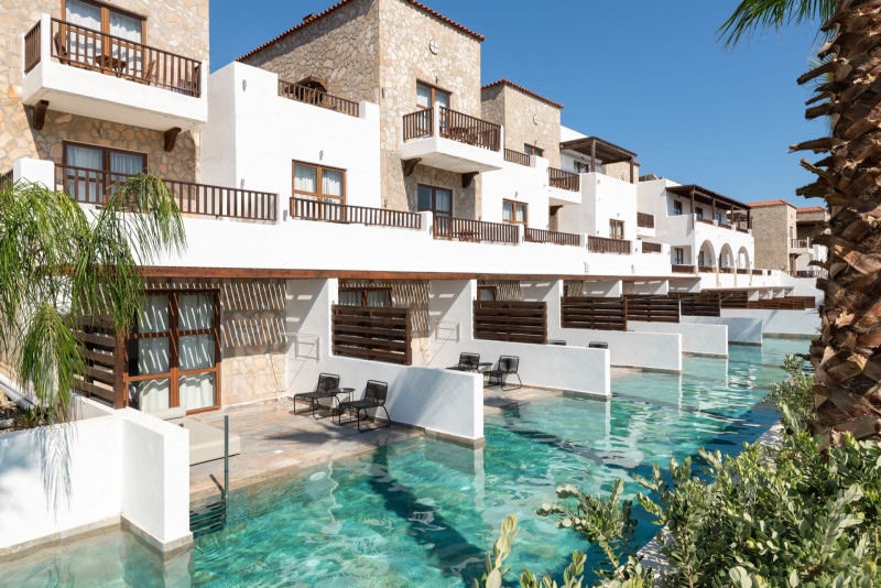 Costa Lindia Beach Resort & Spa