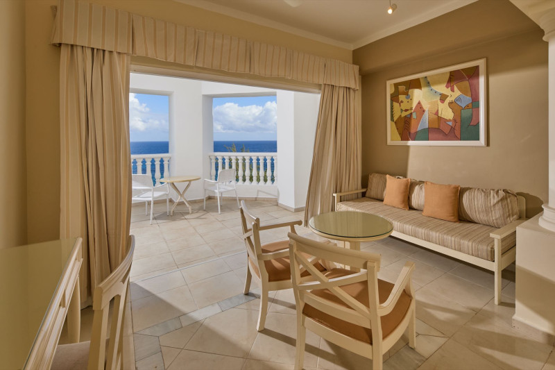 Bahia Principe Luxury Runaway Bay