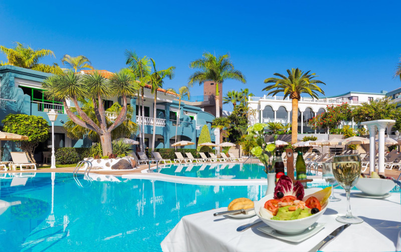 ADRIAN HOTELES Colón Guanahaní