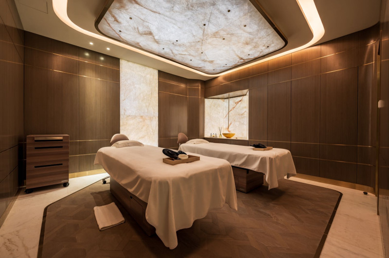 FIVE LUXE JBR