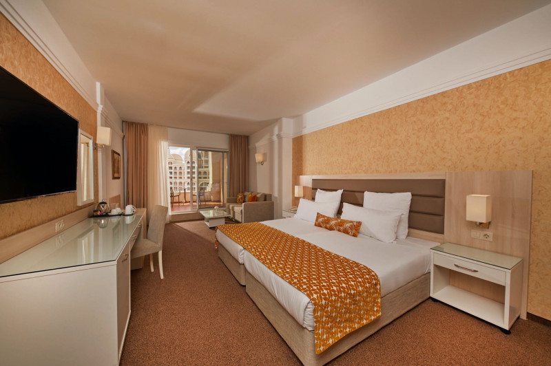 Dreams Sunny Beach Resort