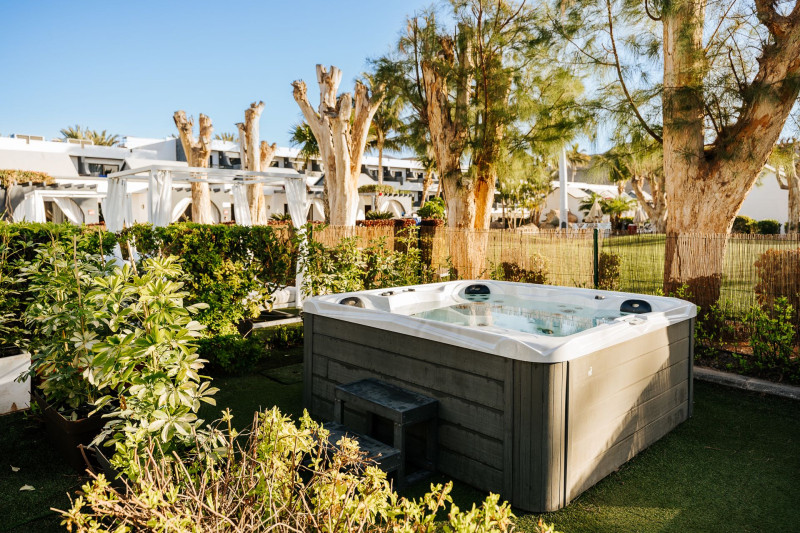 R2 Romantic Fantasia Suites