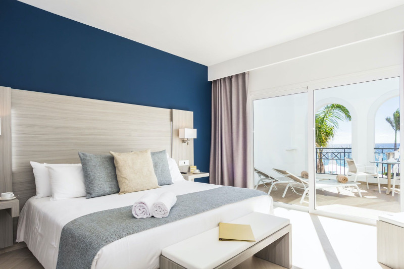 Royal Palm Resort & Spa