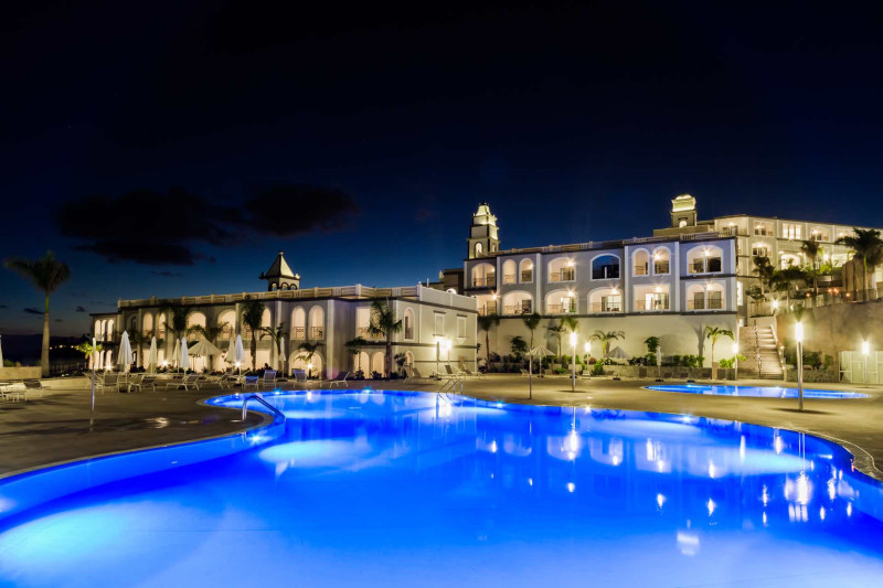 Royal Palm Resort & Spa