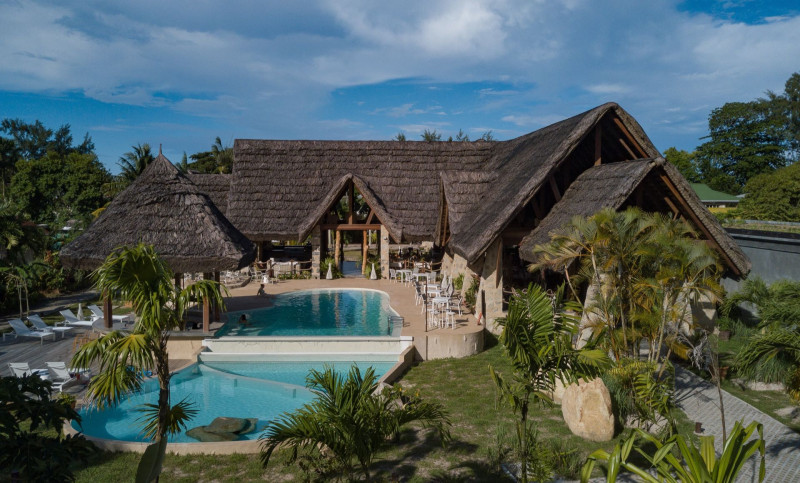 Les Laurier Eco Hotel