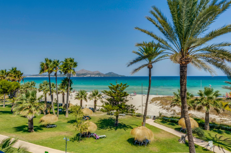 Playa Esperanza Resort