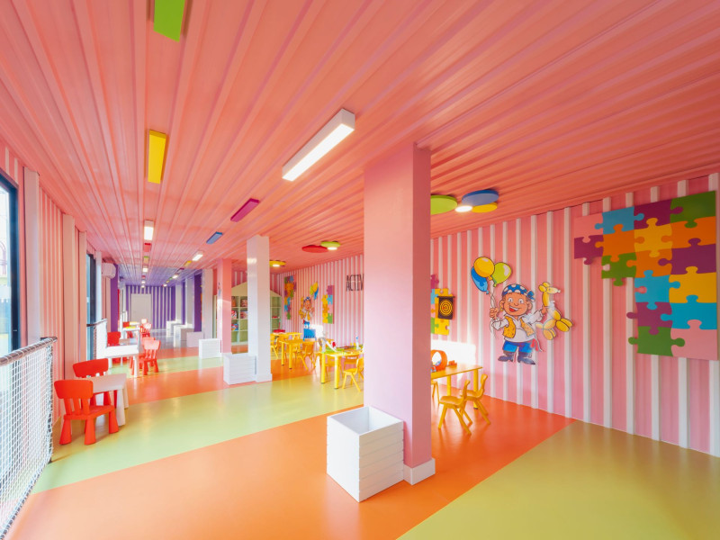 Kremlin Palace Deluxe