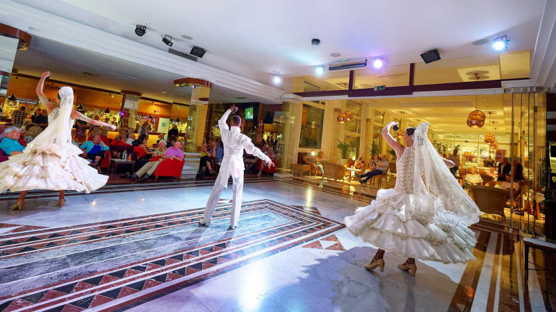 Bull Costa Canaria & Spa