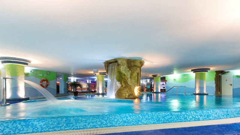 Bull Escorial & Spa