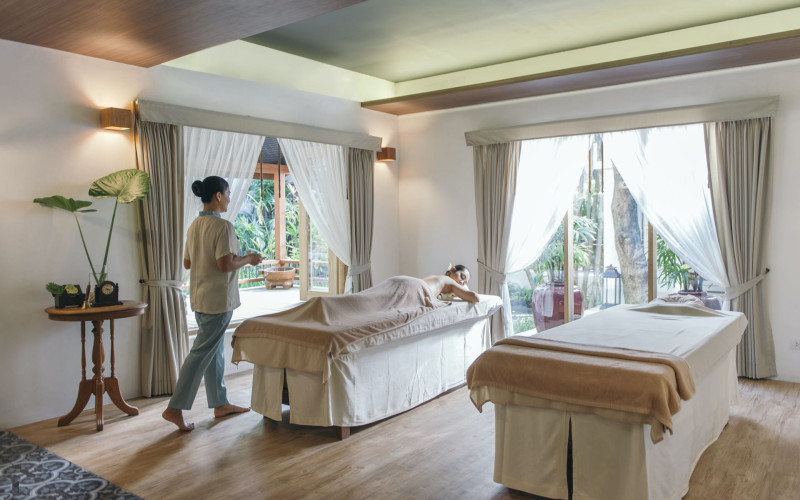 Chaweng Regent Beach