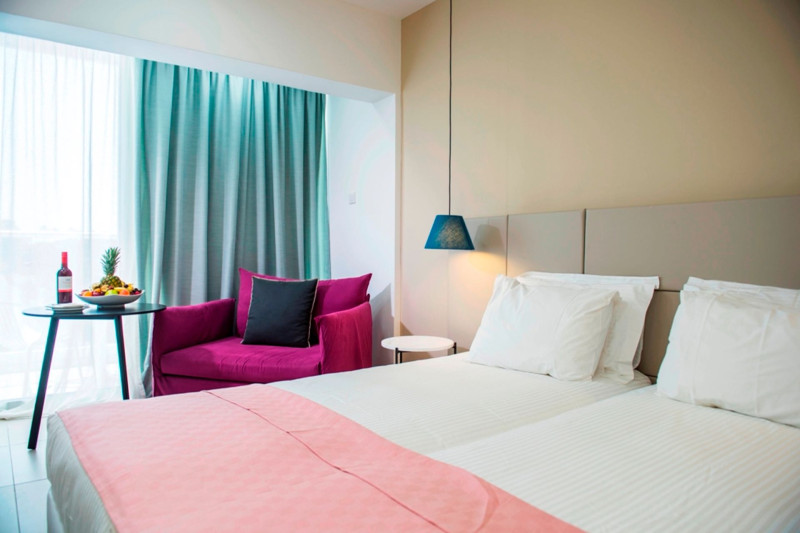 Napa Mermaid Hotel & Suites