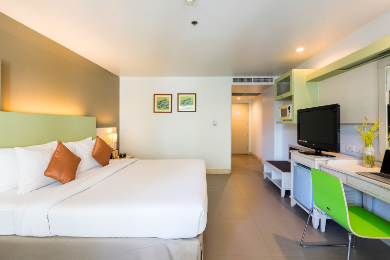 Sunshine Vista Hotel