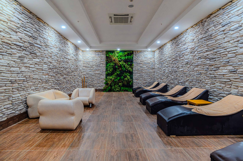 Dream Fun World Hotel