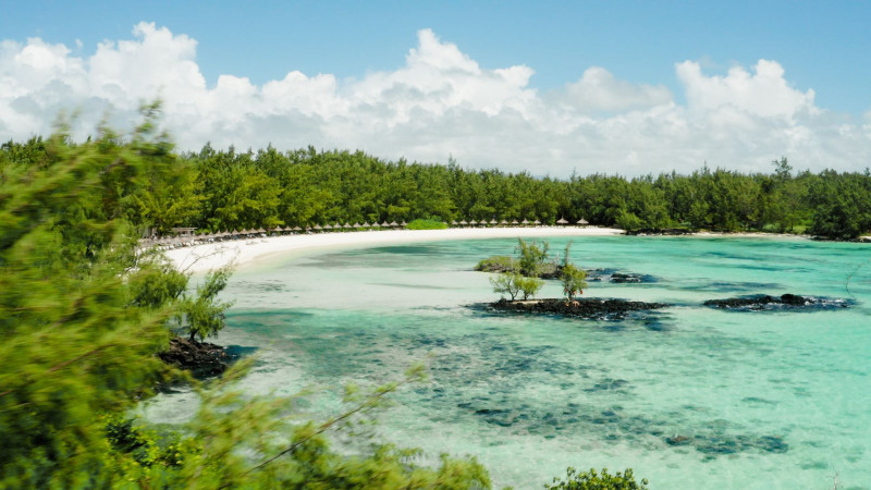 The Bay Club at Anahita