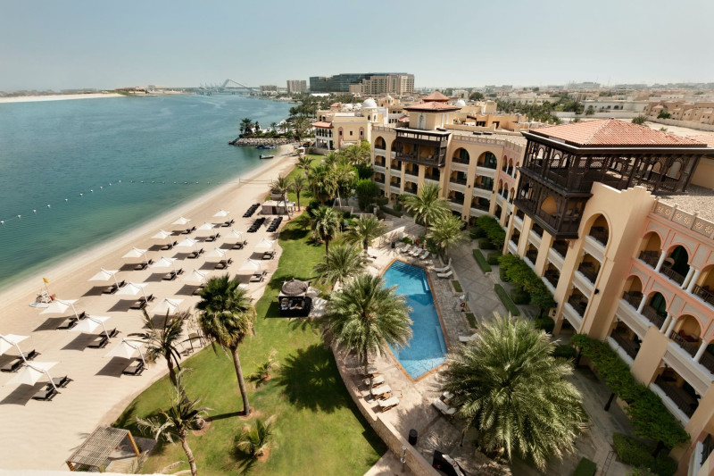 Shangri-La Hotel Qaryat Al Beri