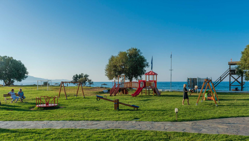 Geraniotis Beach