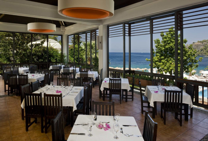 Hillside Beach Club