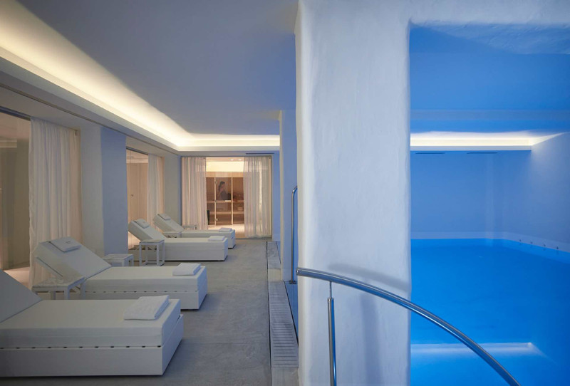 Knossos Beach Bungalow & Suites