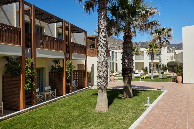 Giannoulis Grand Bay Beach Resort