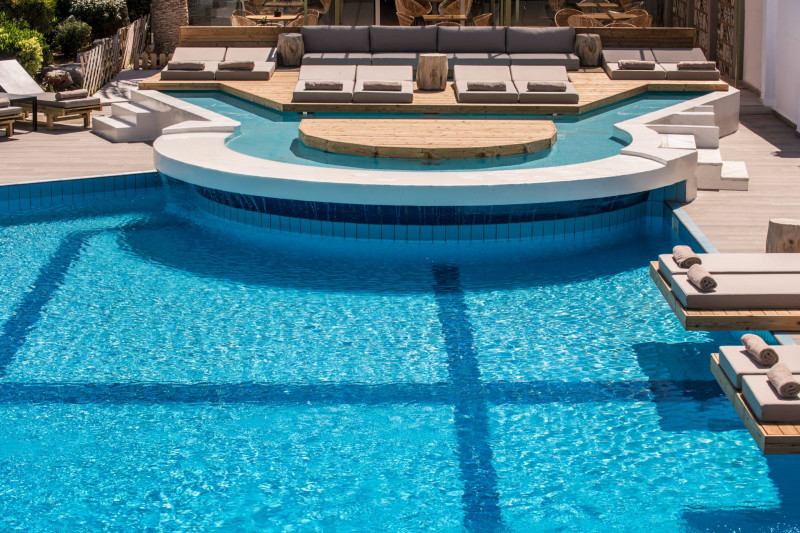 Enorme Maya Beach Resort