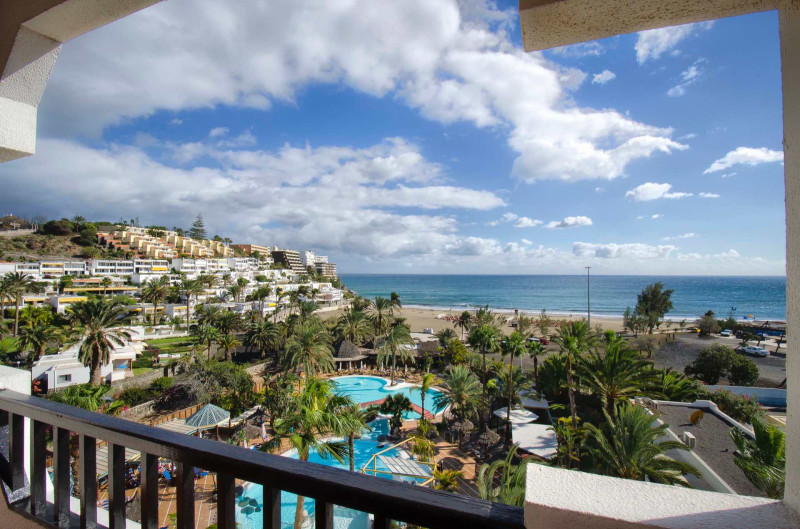 Corallium Beach by Lopesan Hotels