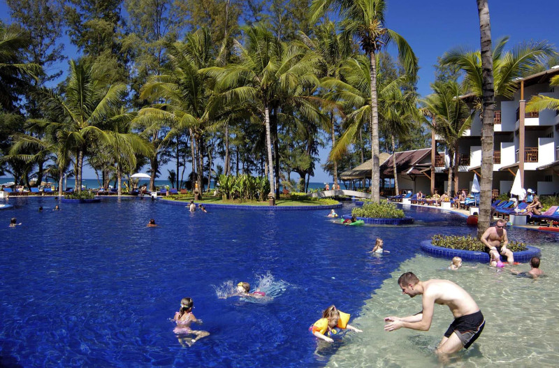 Sunwing Bangtao Beach